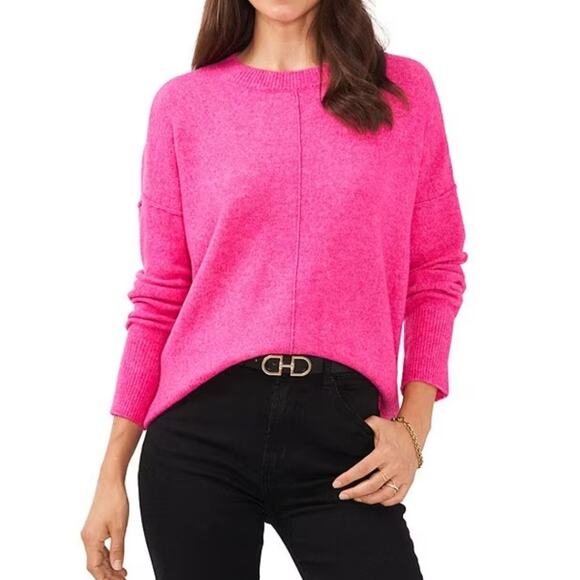 Vince CamutoCenter Seam Extended Shoulder Soft Crew Neck Sweater